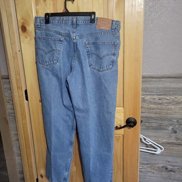 Vintage Levi's 550 Relaxed Fit Jeans Mens 42x32 Y2K - Picture 2 of 8